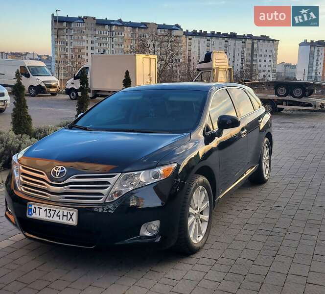 Внедорожник / Кроссовер Toyota Venza 2011 в 