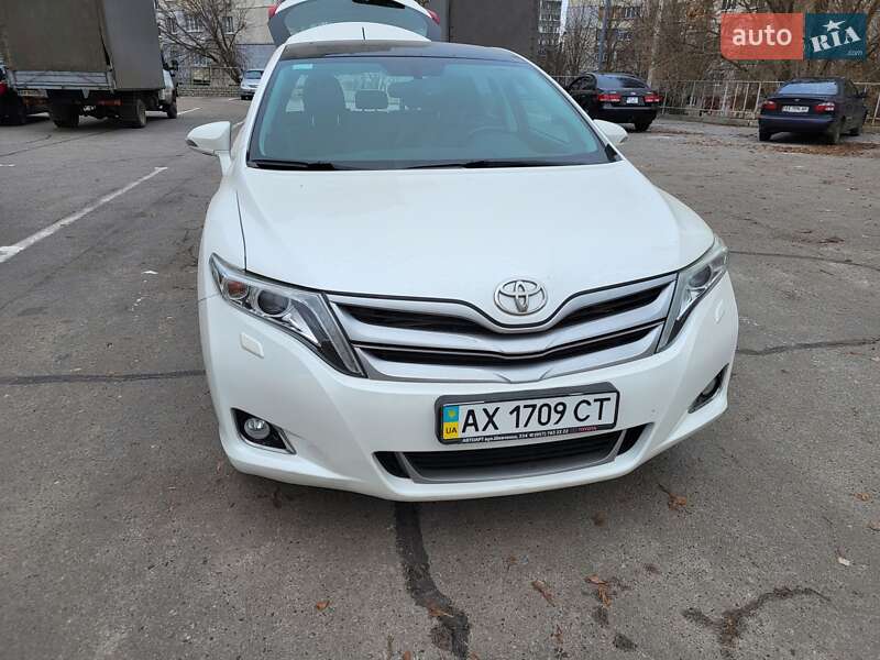 Внедорожник / Кроссовер Toyota Venza 2013 в Харькове