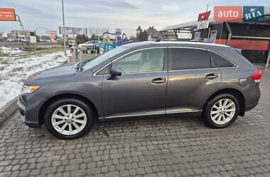 Позашляховик / Кросовер Toyota Venza 2012 в Львові