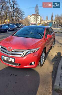 Позашляховик / Кросовер Toyota Venza 2013 в Одесі