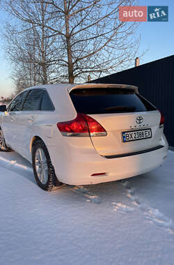 Позашляховик / Кросовер Toyota Venza 2011 в Сарнах