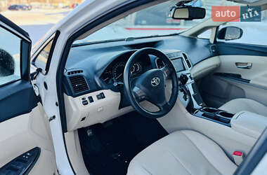 Внедорожник / Кроссовер Toyota Venza 2010 в Полтаве