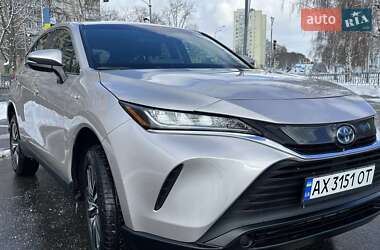 Внедорожник / Кроссовер Toyota Venza 2020 в Киеве