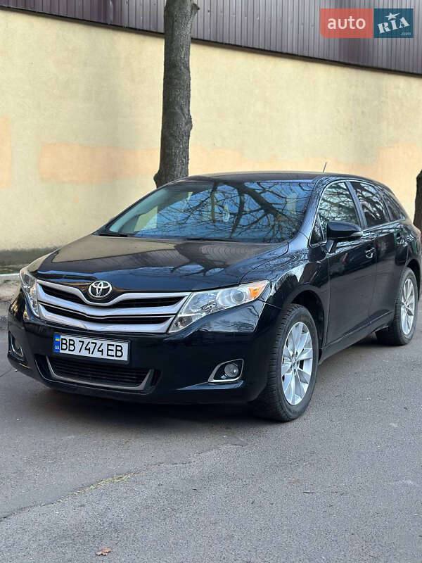 Внедорожник / Кроссовер Toyota Venza 2014 в Киеве