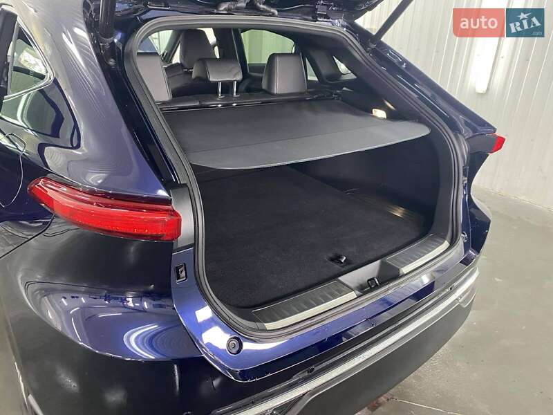 Внедорожник / Кроссовер Toyota Venza 2021 в Киеве