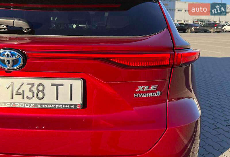 Позашляховик / Кросовер Toyota Venza 2021 в Львові