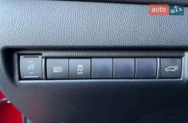 Внедорожник / Кроссовер Toyota Venza 2021 в Львове