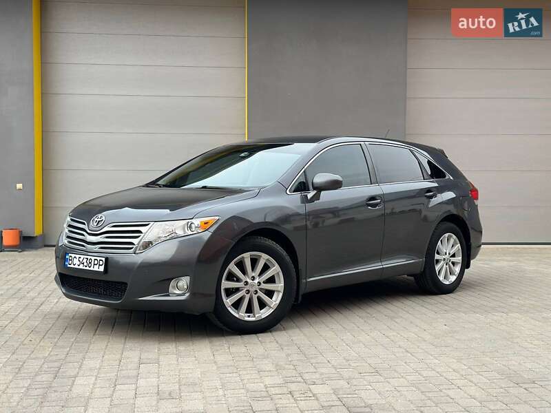 Позашляховик / Кросовер Toyota Venza 2011 в Самборі