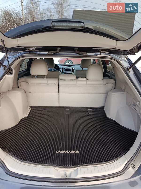 Внедорожник / Кроссовер Toyota Venza 2011 в Бориславе