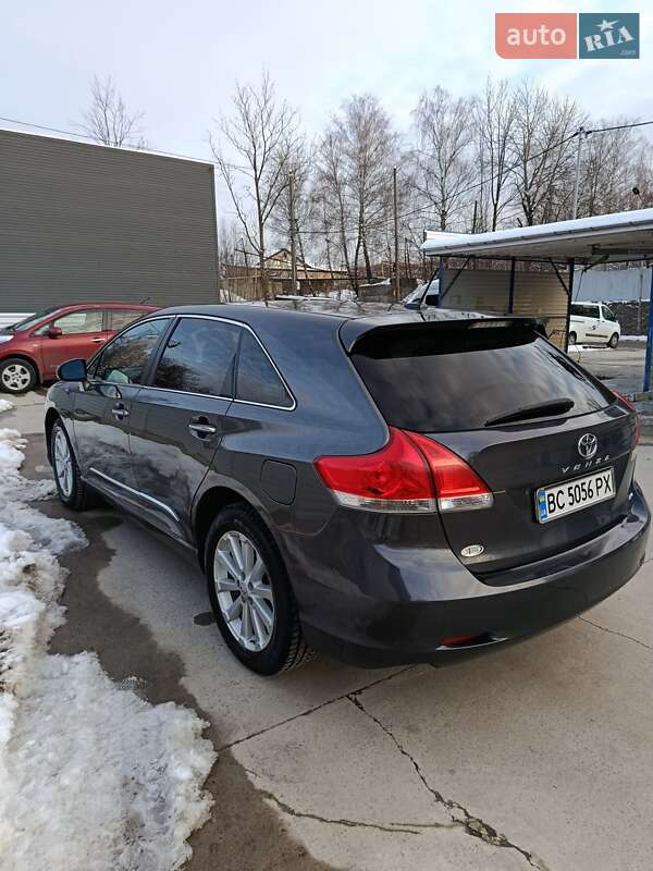 Внедорожник / Кроссовер Toyota Venza 2011 в Бориславе