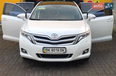 Внедорожник / Кроссовер Toyota Venza 2014 в 
