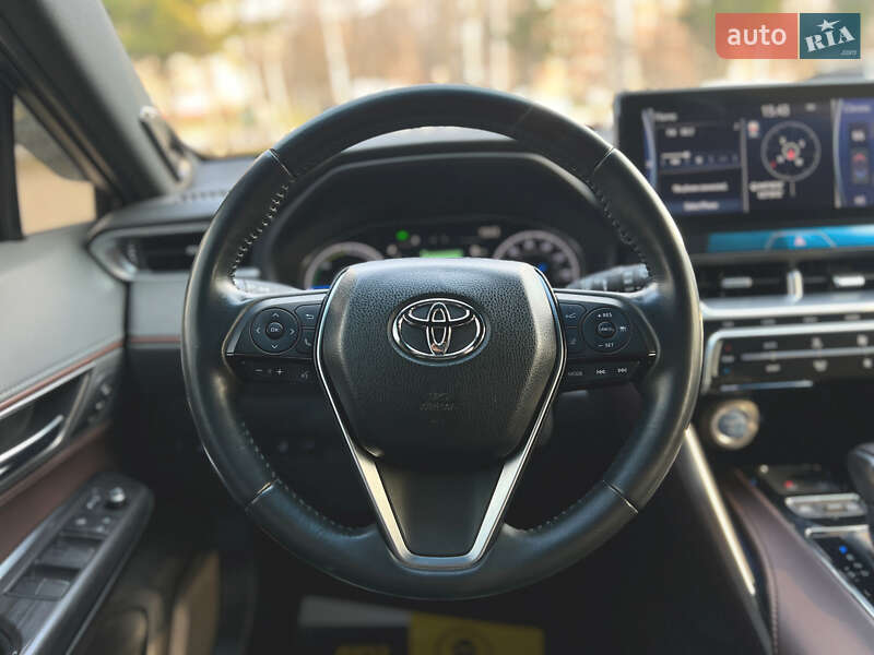 Внедорожник / Кроссовер Toyota Venza 2021 в Львове