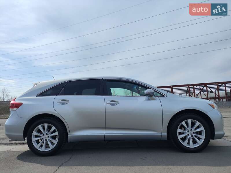 Внедорожник / Кроссовер Toyota Venza 2015 в Днепре фото 4 Внедорожник / Кроссовер Toyota Venza 2015 в Днепре