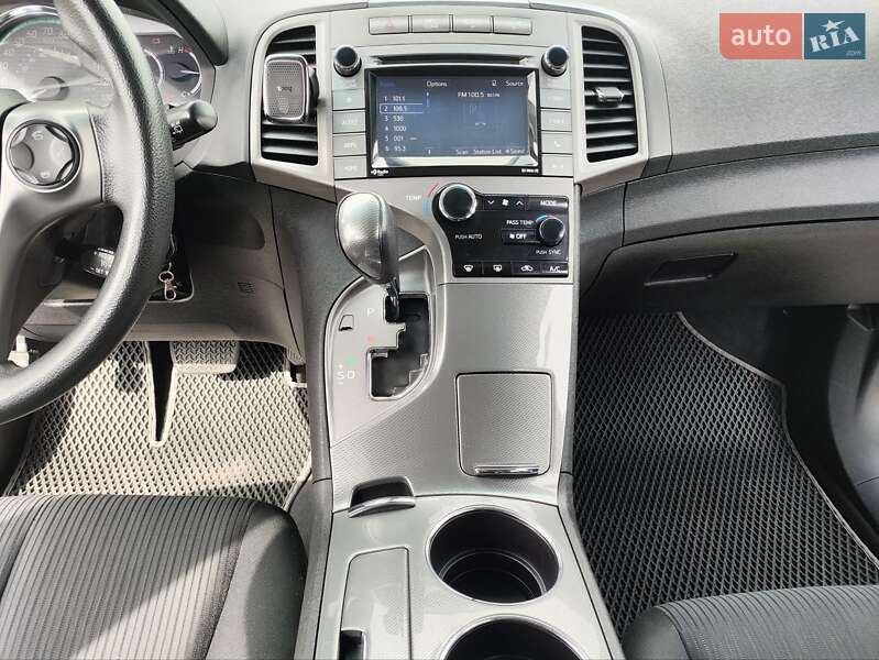 Внедорожник / Кроссовер Toyota Venza 2015 в Днепре фото 25 Внедорожник / Кроссовер Toyota Venza 2015 в Днепре