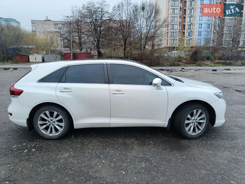 Внедорожник / Кроссовер Toyota Venza 2013 в Днепре