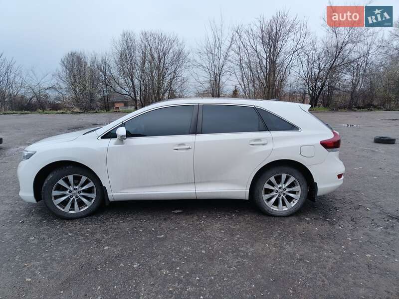 Внедорожник / Кроссовер Toyota Venza 2013 в Днепре