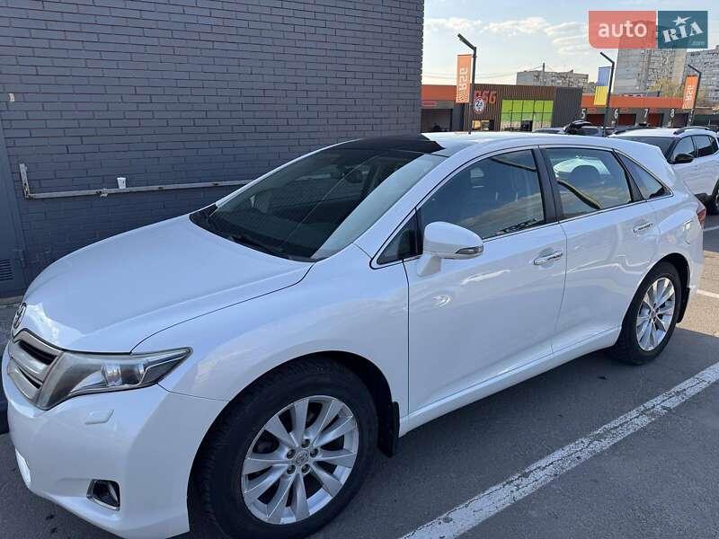 Внедорожник / Кроссовер Toyota Venza 2013 в Харькове