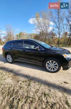 Позашляховик / Кросовер Toyota Venza 2013 в 