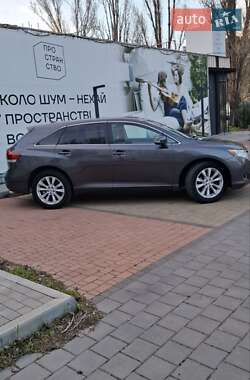 Внедорожник / Кроссовер Toyota Venza 2015 в 