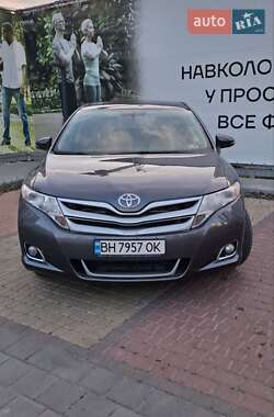 Внедорожник / Кроссовер Toyota Venza 2015 в 