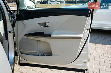Внедорожник / Кроссовер Toyota Venza 2014 в 