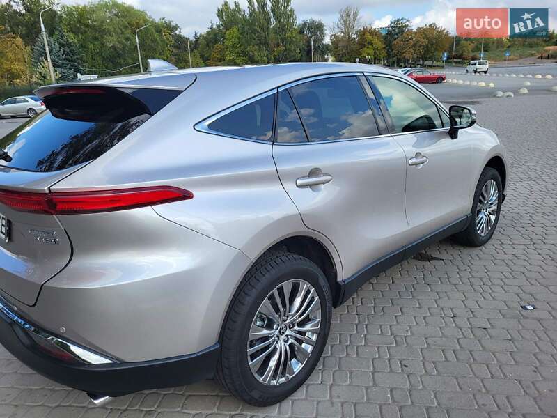 Позашляховик / Кросовер Toyota Venza 2022 в Запоріжжі
