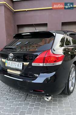 Внедорожник / Кроссовер Toyota Venza 2010 в 
