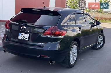 Позашляховик / Кросовер Toyota Venza 2013 в 