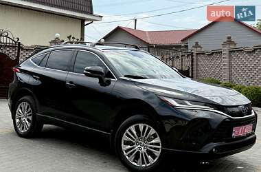 Позашляховик / Кросовер Toyota Venza 2024 в 