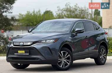 Позашляховик / Кросовер Toyota Venza 2021 в 