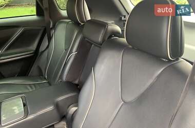 Позашляховик / Кросовер Toyota Venza 2013 в 