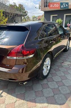 Позашляховик / Кросовер Toyota Venza 2013 в 