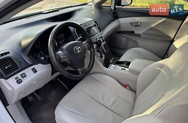 Внедорожник / Кроссовер Toyota Venza 2010 в 
