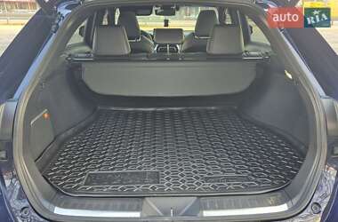 Внедорожник / Кроссовер Toyota Venza 2021 в 