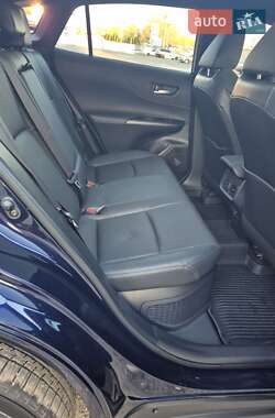 Внедорожник / Кроссовер Toyota Venza 2021 в 