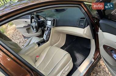 Позашляховик / Кросовер Toyota Venza 2013 в 