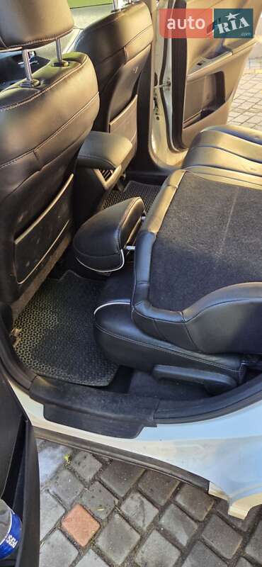 Позашляховик / Кросовер Toyota Venza 2013 в Миколаєві