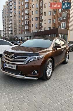 Внедорожник / Кроссовер Toyota Venza 2014 в Виннице