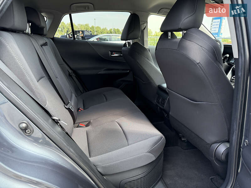 Позашляховик / Кросовер Toyota Venza 2022 в Києві