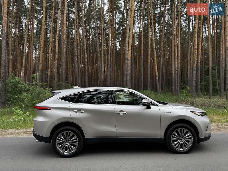 Внедорожник / Кроссовер Toyota Venza 2021 в Полтаве