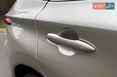Внедорожник / Кроссовер Toyota Venza 2021 в 