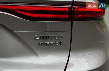 Внедорожник / Кроссовер Toyota Venza 2021 в 