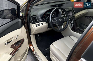 Внедорожник / Кроссовер Toyota Venza 2014 в 