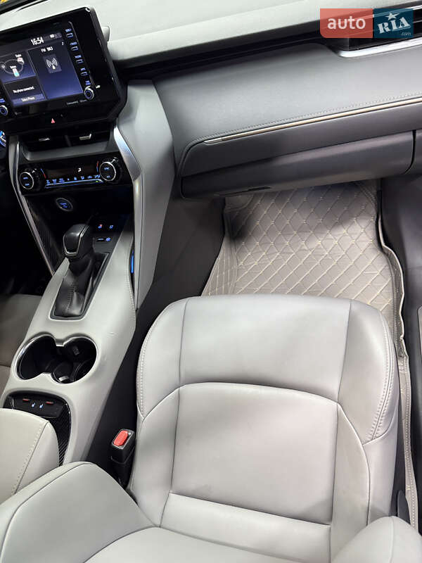 Внедорожник / Кроссовер Toyota Venza 2022 в Одессе