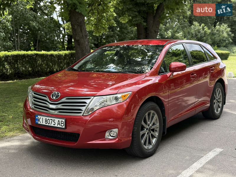 Внедорожник / Кроссовер Toyota Venza 2010 в 