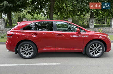Внедорожник / Кроссовер Toyota Venza 2010 в 