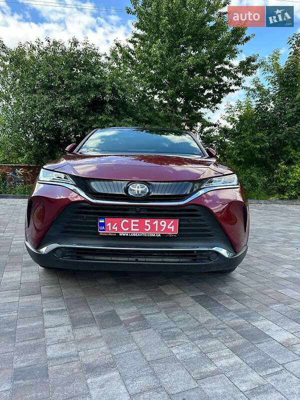 Позашляховик / Кросовер Toyota Venza 2021 в Львові