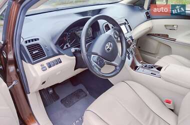 Внедорожник / Кроссовер Toyota Venza 2015 в 