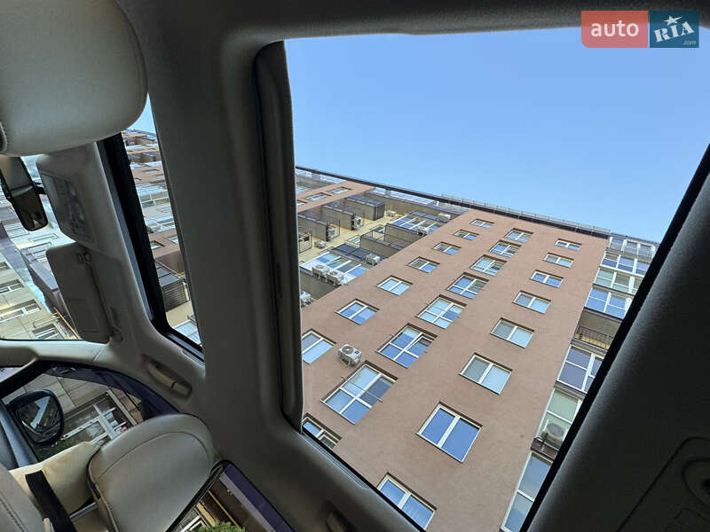 Внедорожник / Кроссовер Toyota Venza 2010 в Житомире