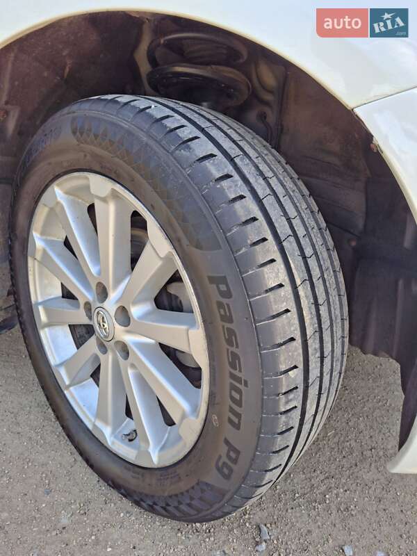 Позашляховик / Кросовер Toyota Venza 2011 в Новоархангельську